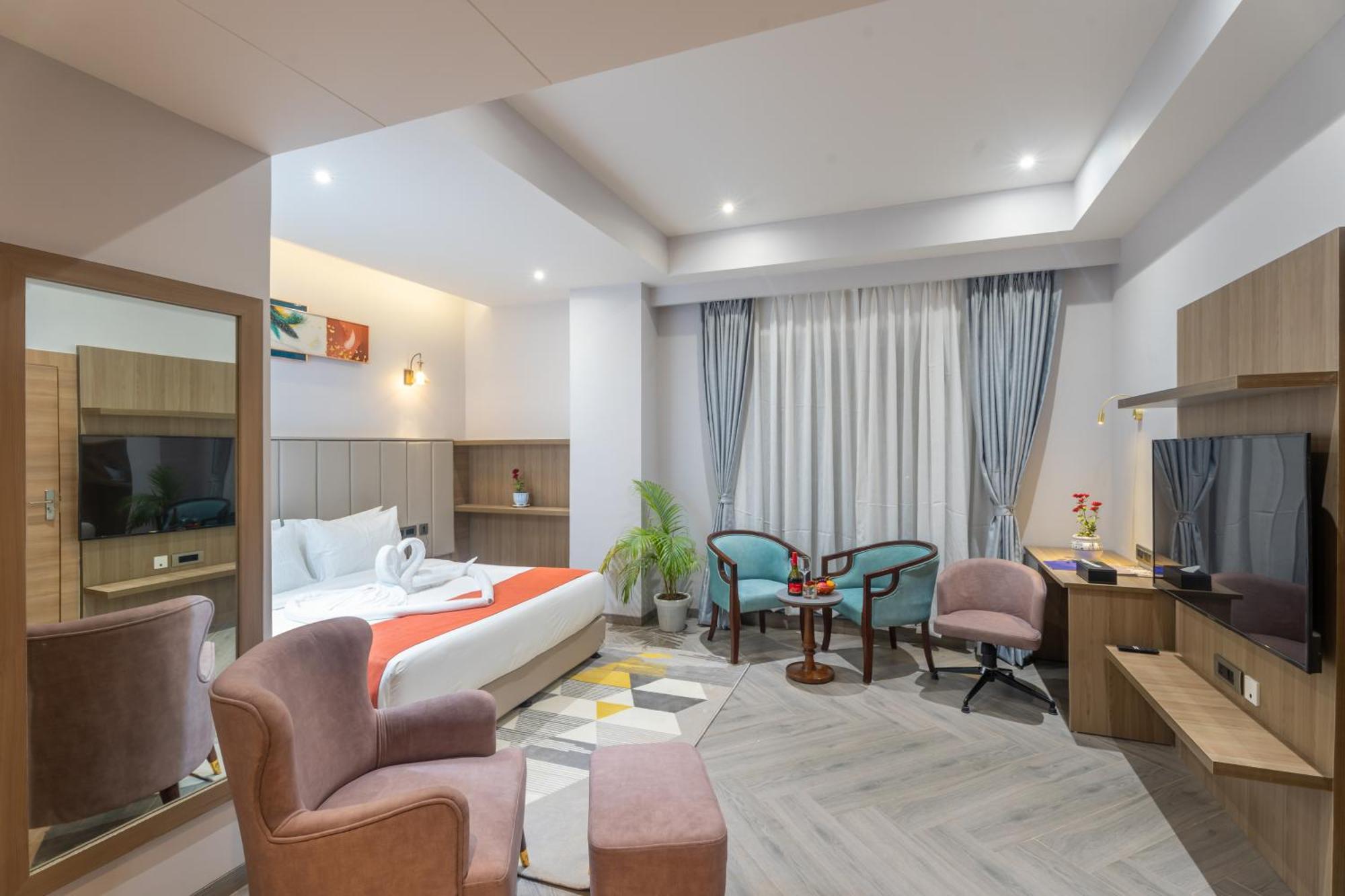De Crown Inn Jogikuti Екстериор снимка