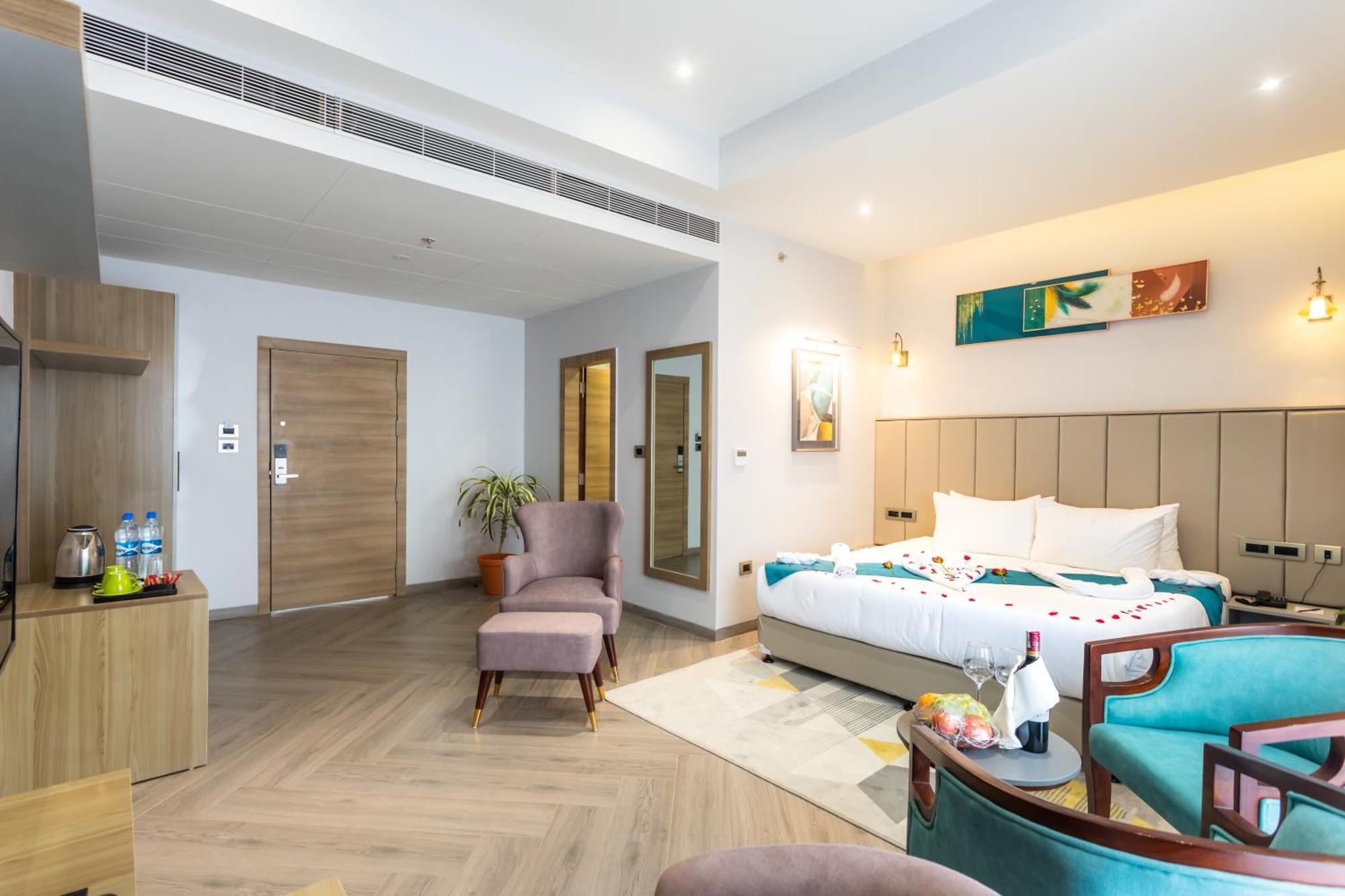 De Crown Inn Jogikuti Екстериор снимка